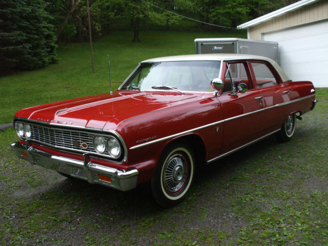 1964 Chevrolet Chevelle 4 door sedan - photo 2