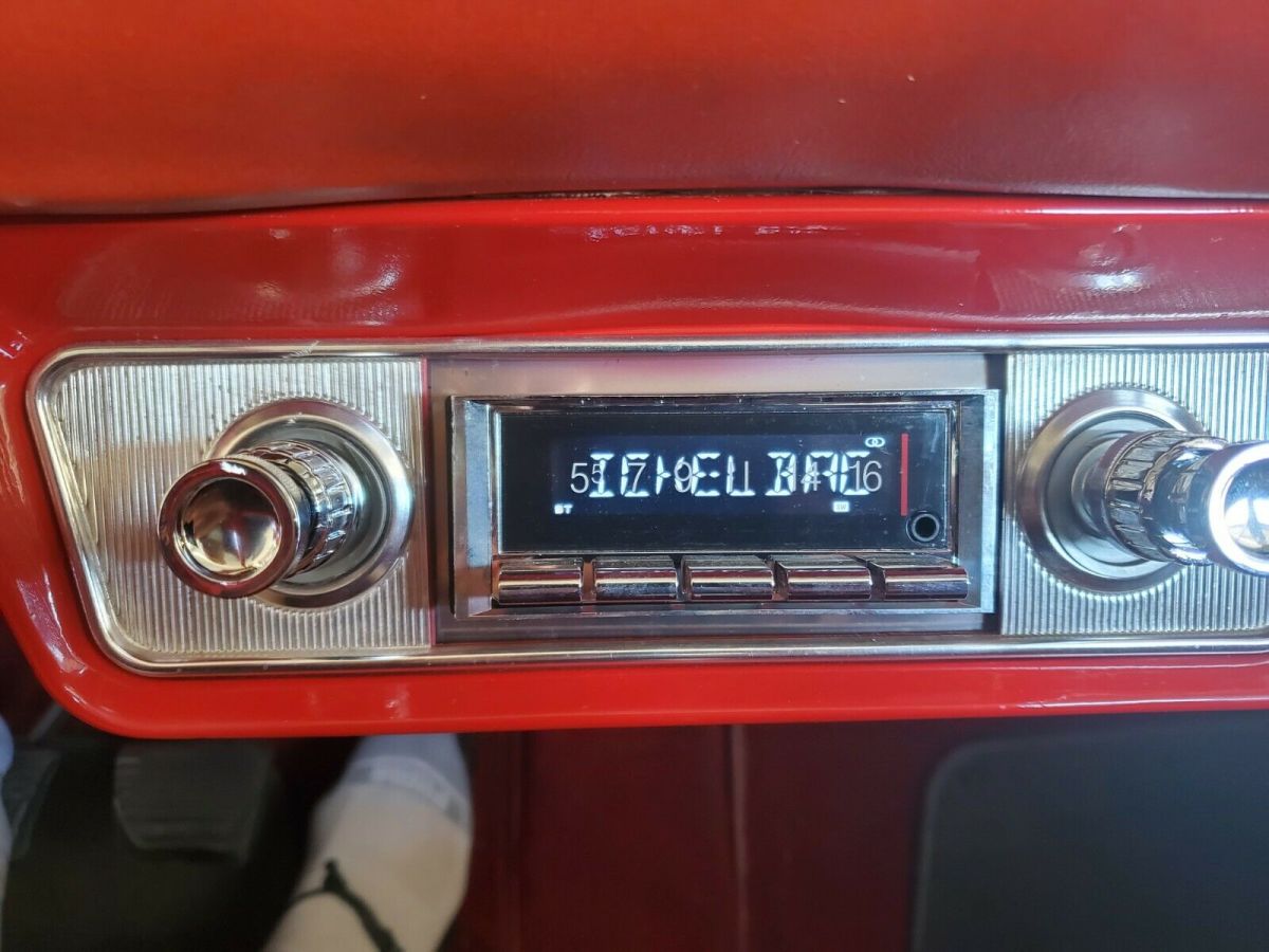 1964 Chevrolet Corvair - photo 3