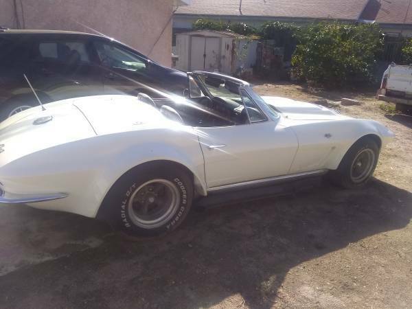1964 Chevrolet Corvette Convertible - photo 11