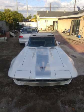 1964 Chevrolet Corvette Convertible - photo 2