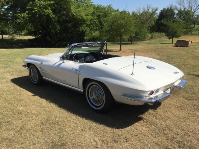 1964 Chevrolet Corvette CONVERTIBLE - photo 3