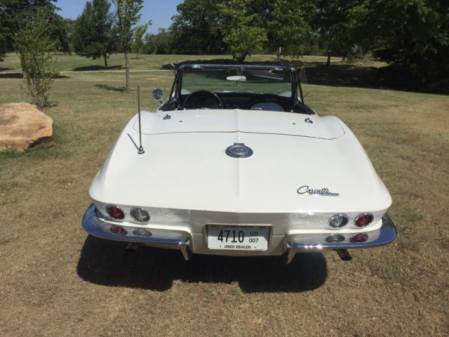 1964 Chevrolet Corvette CONVERTIBLE - photo 4
