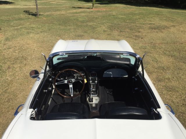 1964 Chevrolet Corvette CONVERTIBLE - photo 6
