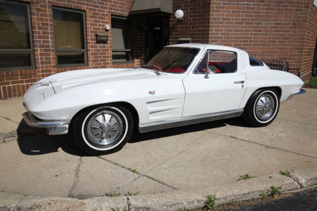 1964 Chevrolet Corvette Coupe - #s Match 365HP - photo 2