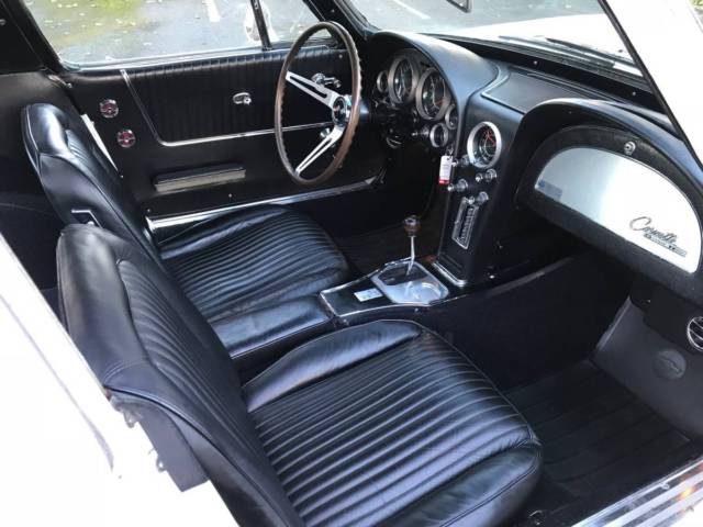 1964 Chevrolet Corvette - photo 10