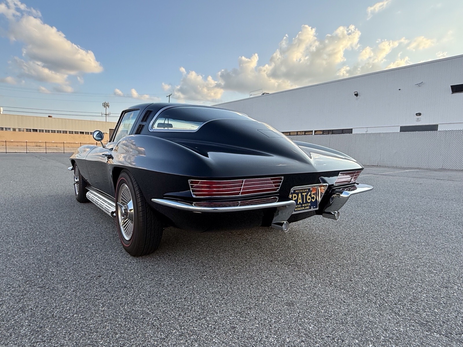 1964 Chevrolet Corvette Stingray - photo 2