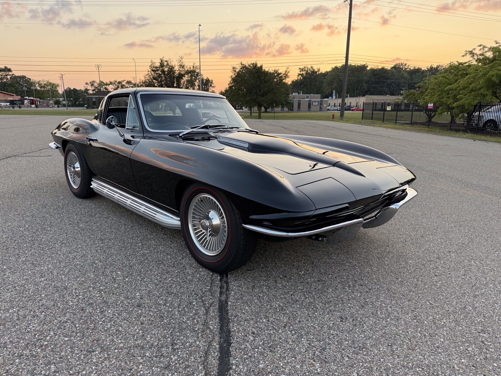 1964 Chevrolet Corvette Stingray - photo 3