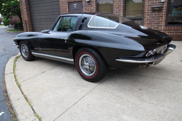1964 Chevrolet Corvette Coupe - Factory Tuxedo Black - A/C + P.B - photo 2