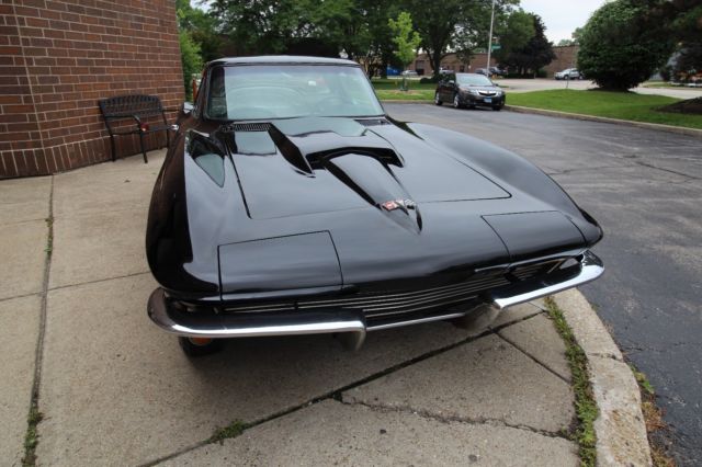 1964 Chevrolet Corvette Coupe - Factory Tuxedo Black - A/C + P.B - photo 5