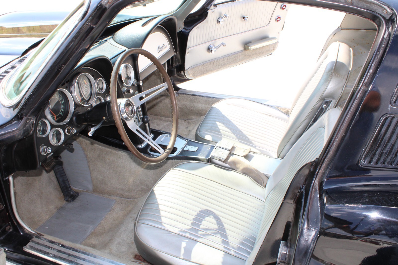 1964 Chevrolet Corvette - photo 10