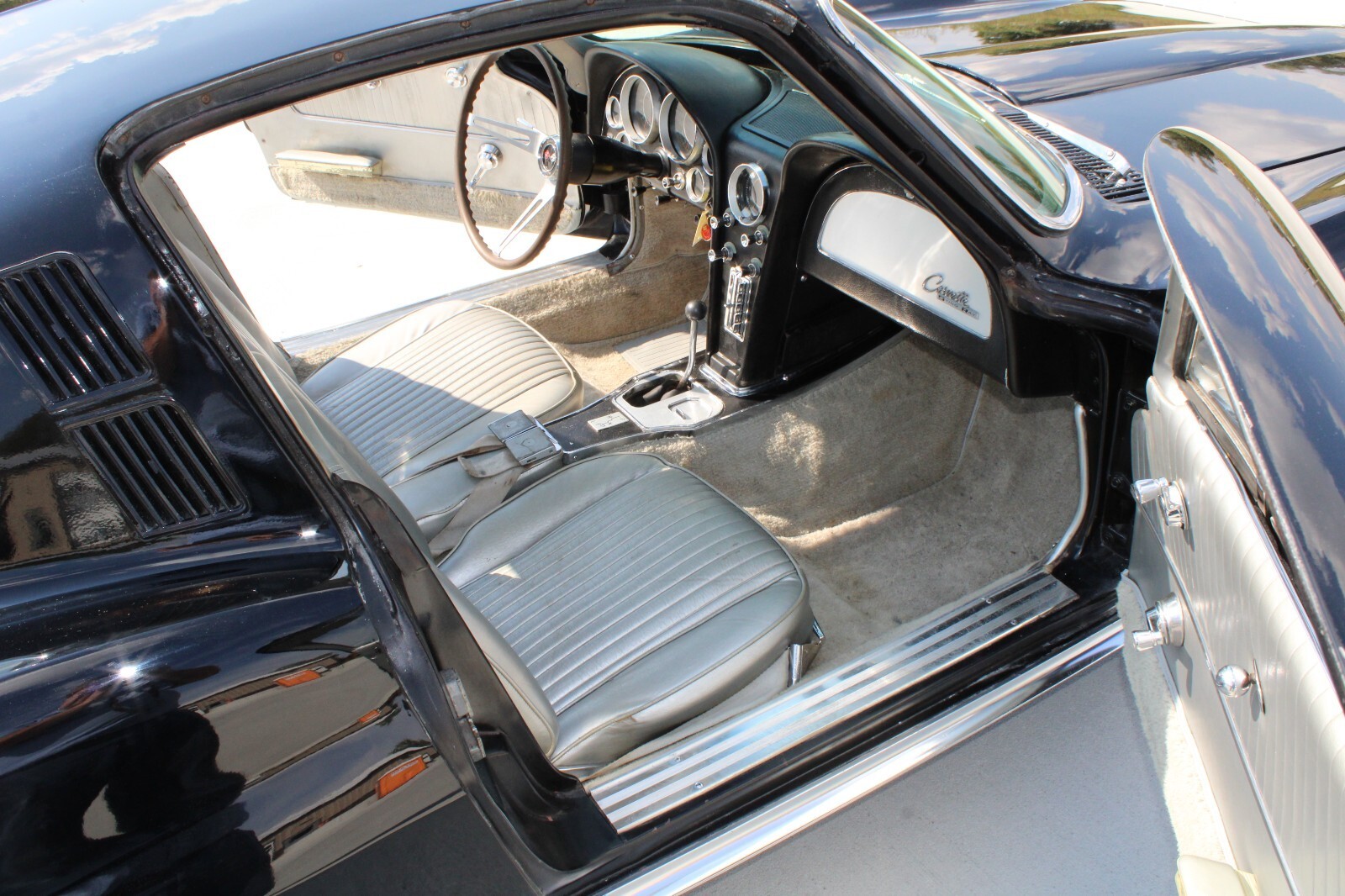 1964 Chevrolet Corvette - photo 11