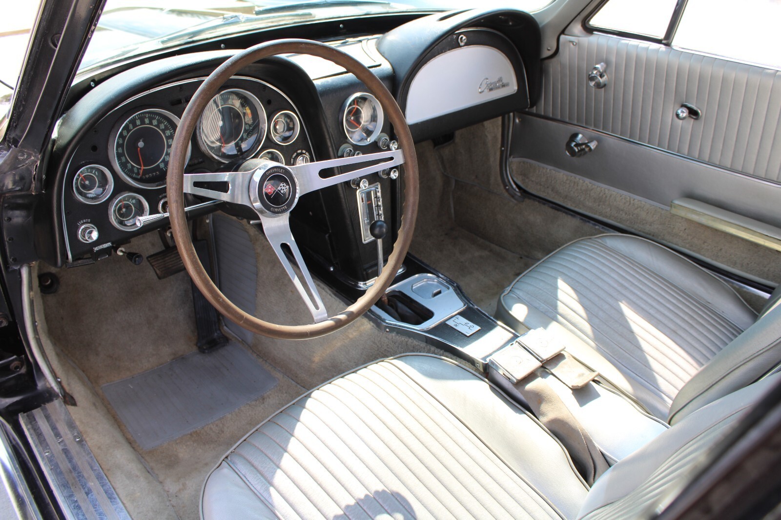 1964 Chevrolet Corvette - photo 9