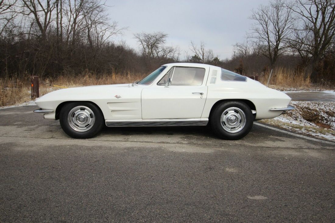 1964 Chevrolet Corvette - Previous 365HP - photo 2