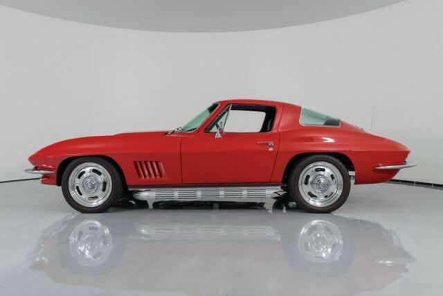 1964 Chevrolet Corvette Resto-Mod LS2 5-Speed - photo 5
