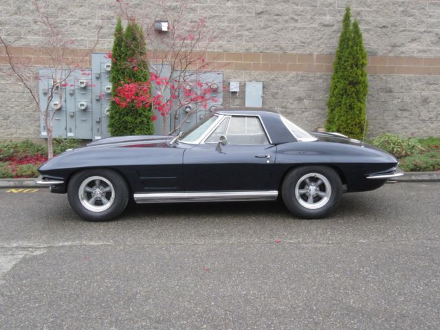 1964 Chevrolet Corvette Roadster 327-365 Hp 1964 Chevrolet Corvette Convertible Two tops 4 Speed