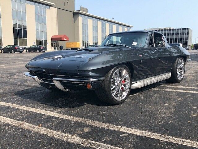 1964 Chevrolet Corvette STINGRAY - photo 7