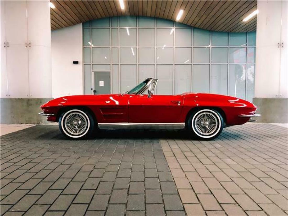 1964 Chevrolet Corvette Stingray - photo 2
