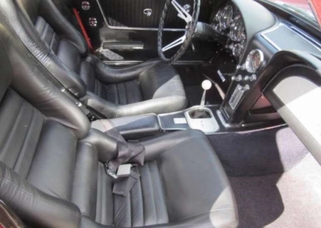 1964 Chevrolet Corvette Coupe - photo 3