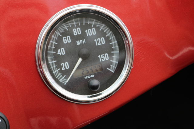 1964 Chevrolet Corvette 2 door convertible - photo 7