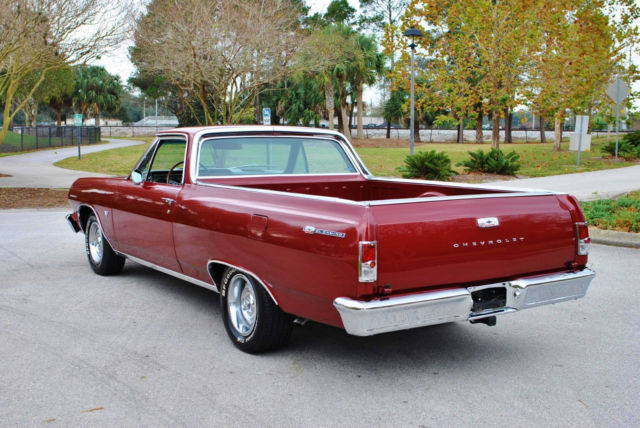 1964 Chevrolet El Camino Numbers Matching 327/300HP Factory Air! Gorgeous! - photo 4