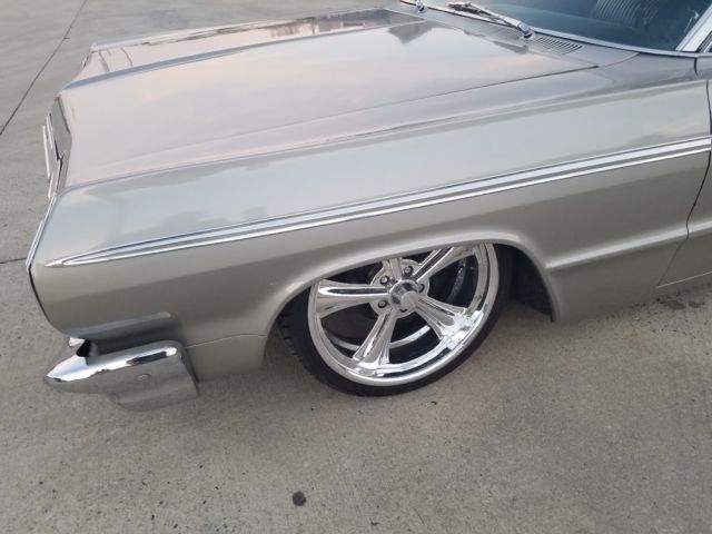 1964 Chevrolet Impala - photo 2