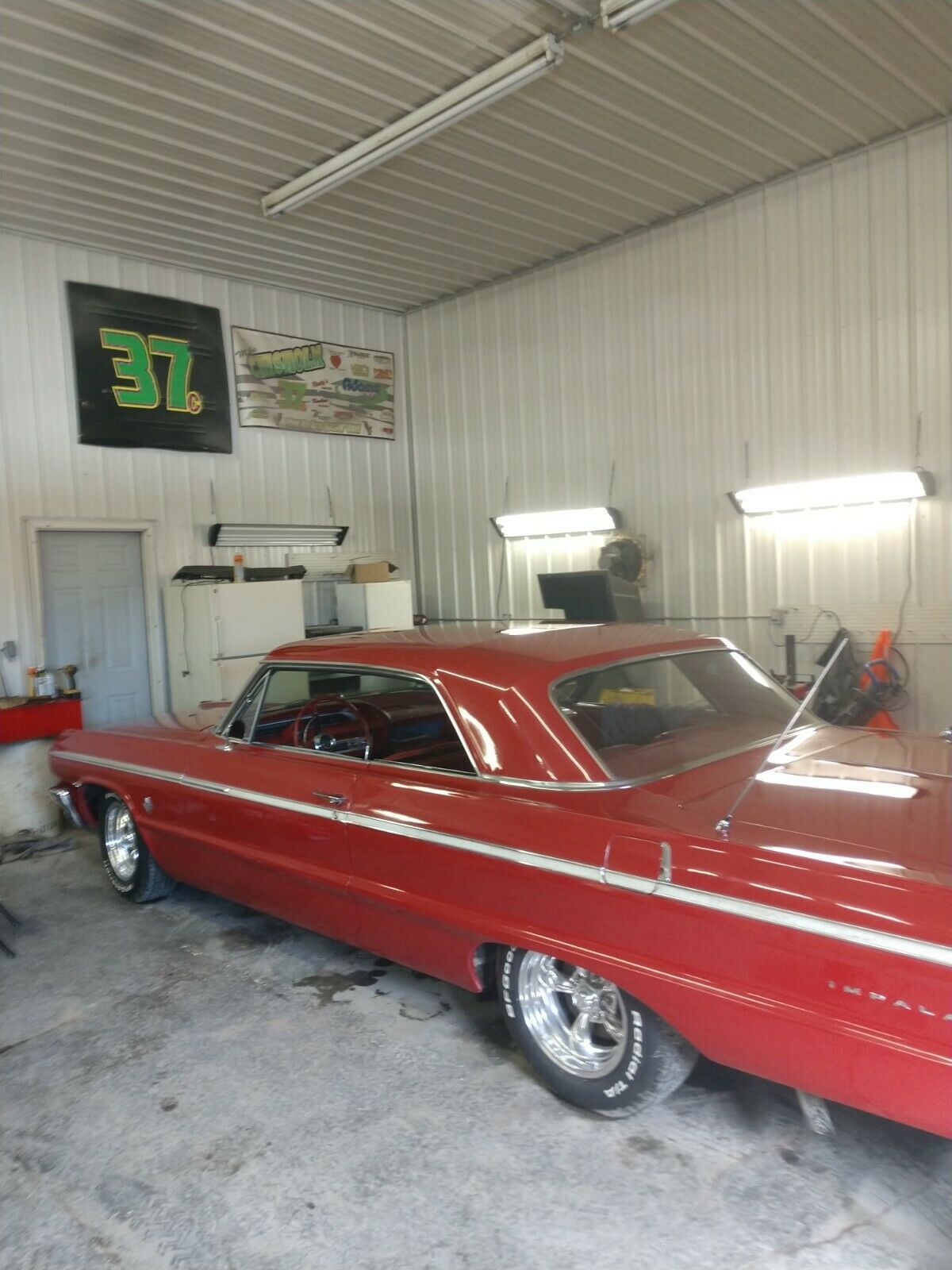 1964 Chevrolet Impala SS - photo 11