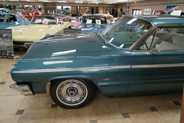 1964 Chevrolet Impala SS - photo 3