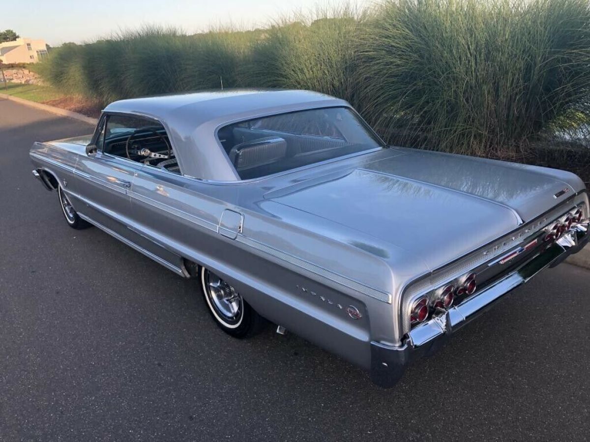 1964 Chevrolet Impala - photo 9