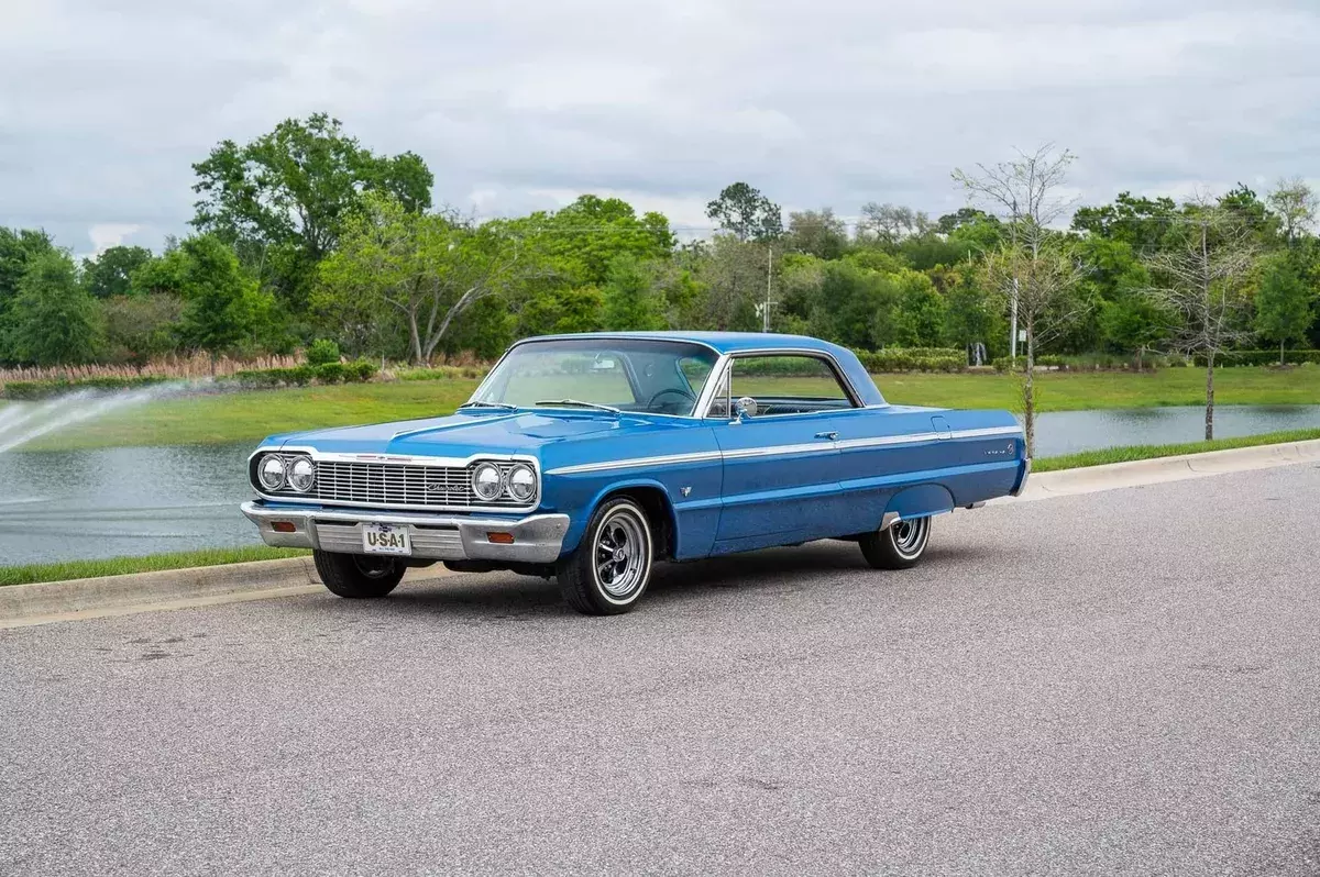 1964 Chevrolet Impala SS Super Sport Blue 1964 Chevrolet Impala Super Sport