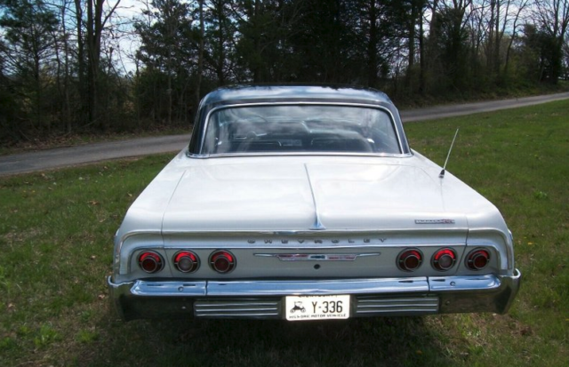 1964 Chevrolet Impala Super Sport /SS CLEAN TITLE - photo 4