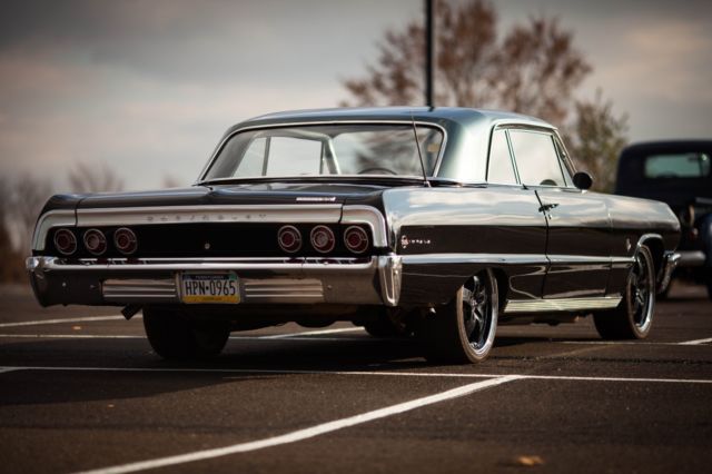 1964 Chevrolet Impala Base - photo 2
