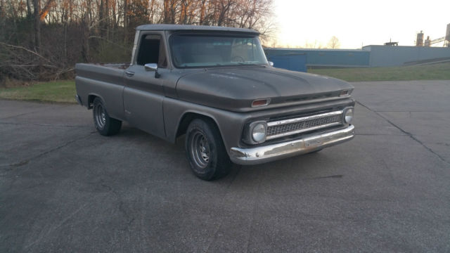 1964 Chevrolet C-10 pickup shortbed fleetside - photo 2
