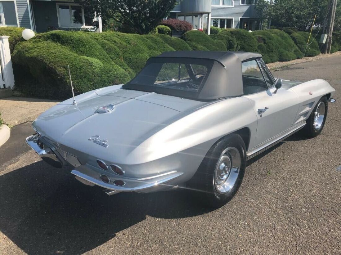 1964 Chevrolet Corvette - photo 13