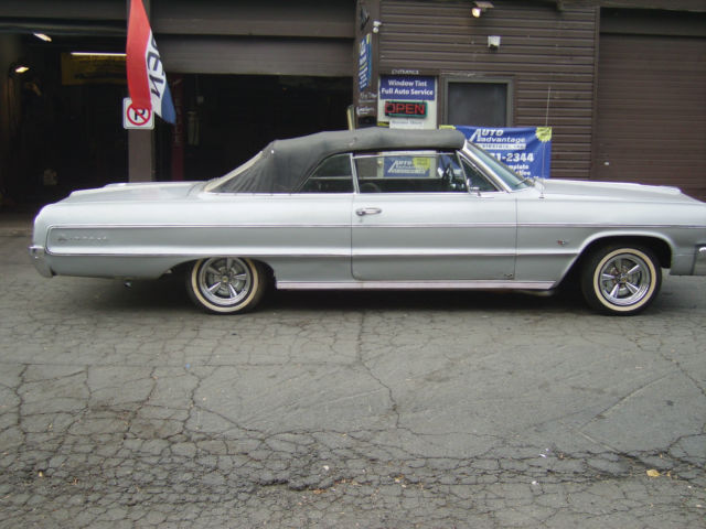 1964 Chevrolet Impala - photo 2