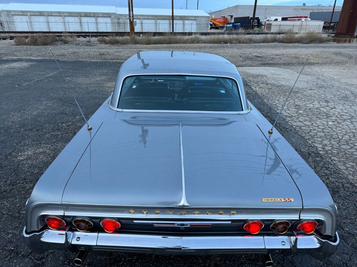 1964 Chevrolet Impala - photo 13