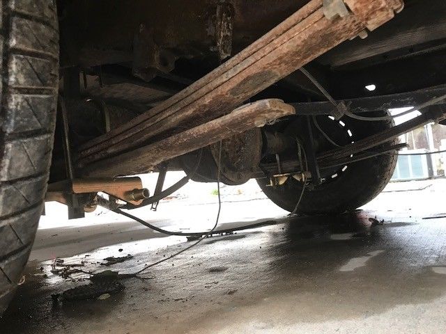 1964 Chevrolet Suburban - photo 4