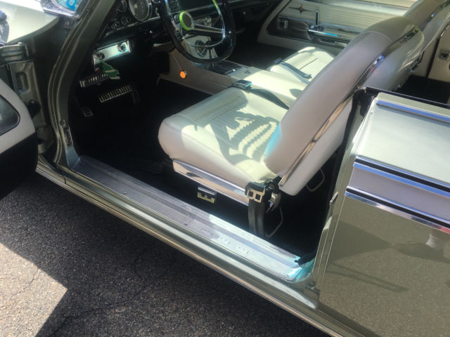 1964 Chrysler 300 Series 300 - photo 5