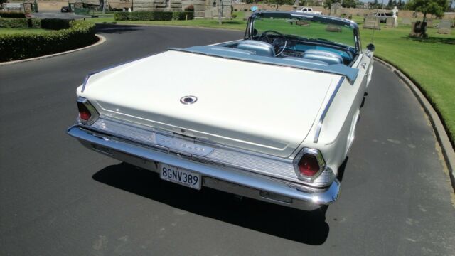 1964 Chrysler 300 Series - photo 3