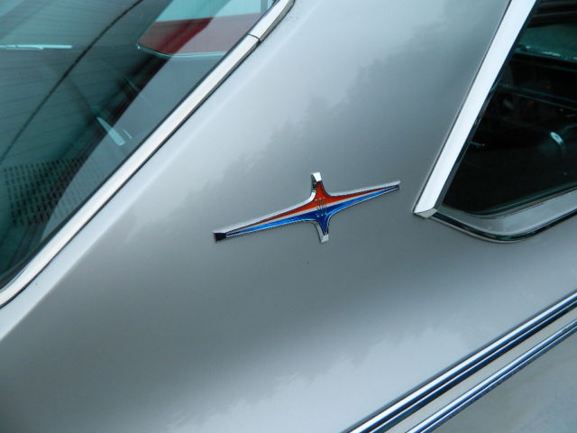 1964 Chrysler 300 Series Silver Edition - photo 8