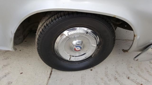 1964 Chrysler 300 Series - photo 9