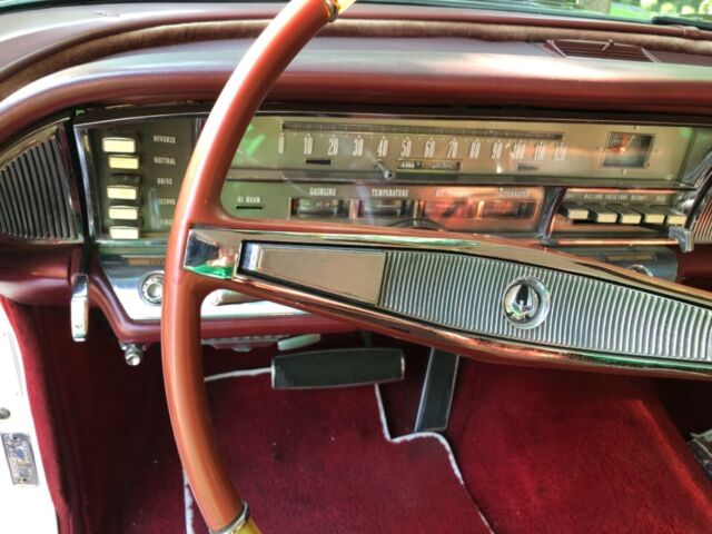1964 Chrysler Imperial - photo 10