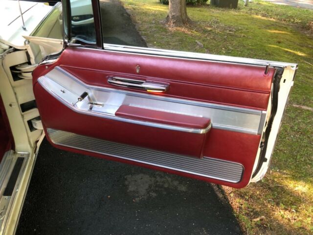 1964 Chrysler Imperial - photo 12