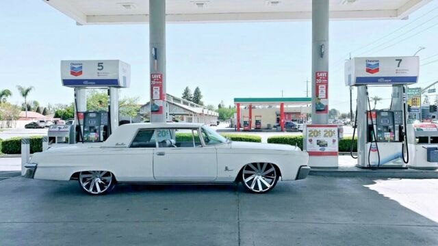 1964 Chrysler Imperial - photo 3