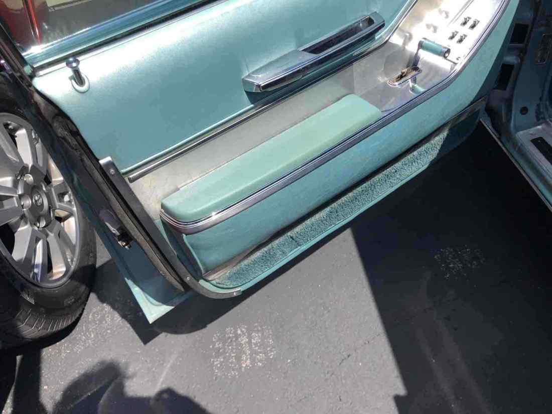 1964 Chrysler Imperial Crown - photo 6