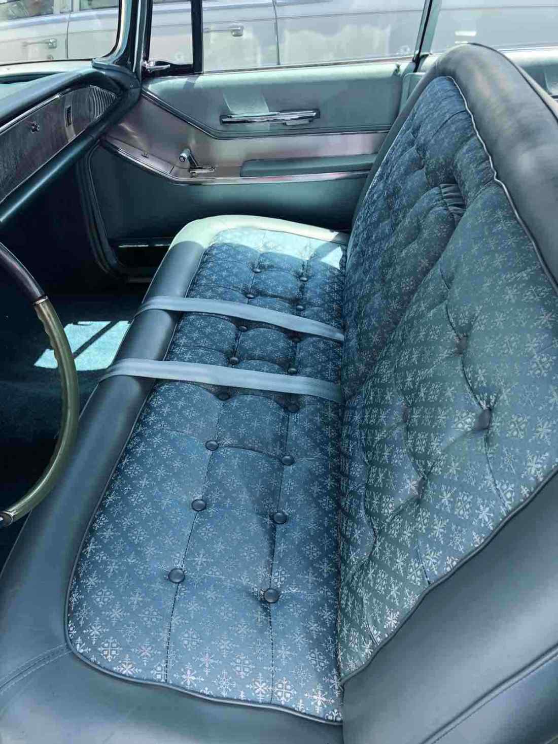 1964 Chrysler Imperial Crown - photo 7