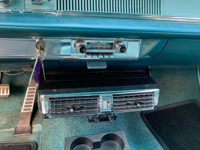 1964 Chrysler New Yorker 4 door - photo 8