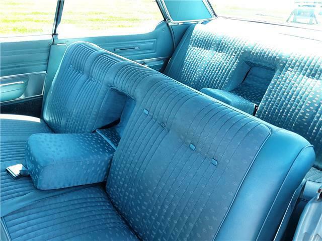 1964 Chrysler New Yorker 4 door - photo 3