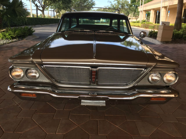 1964 Chrysler New Yorker Town & Country 9 passenger Station Wagon - photo 3