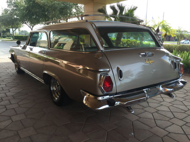 1964 Chrysler New Yorker Town & Country 9 passenger Station Wagon - photo 7