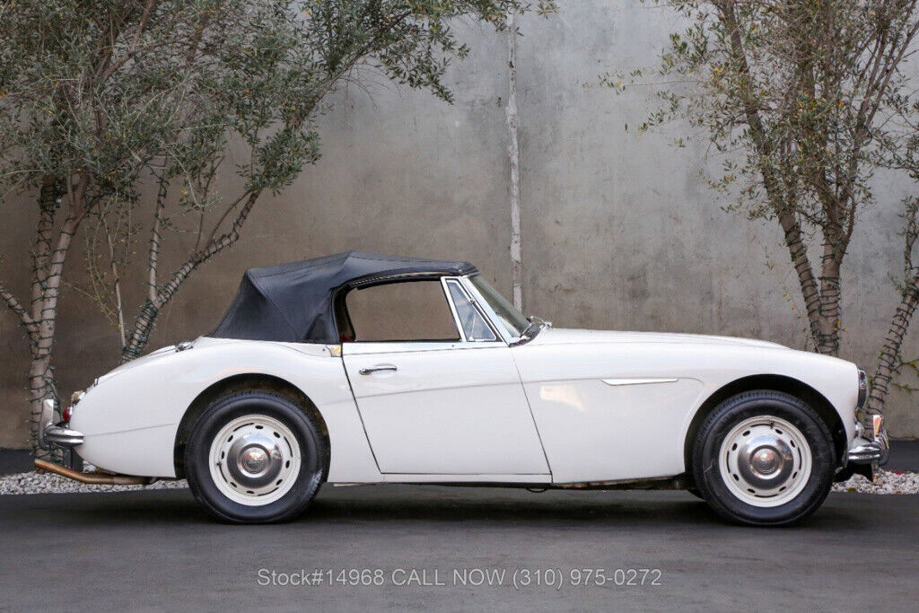 1964 Austin Healey 3000 BJ8 Convertible Sports Car Right-Hand-Drive - photo 10
